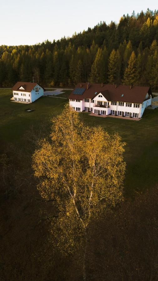 Dwor I Dworek Leszczowate Wellness & Spa Ustrzyki Dolne Exterior foto